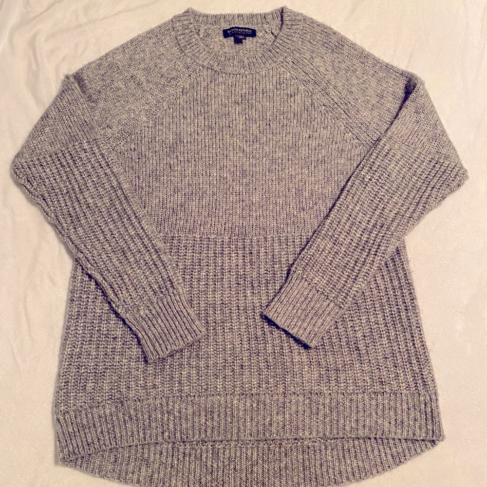 Banana Republic knit pullover sweater